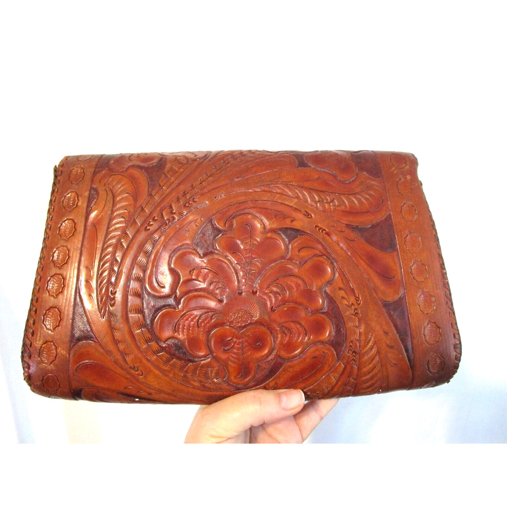 Vintage 70's Distressed Tooled Leather Clutch Purse - Picture 7 of 10